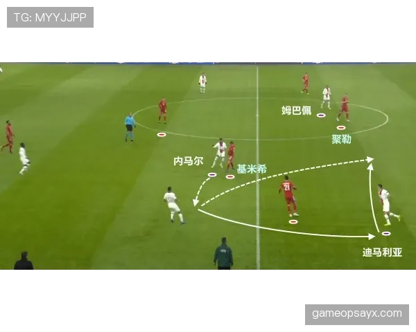 利物浦高压逼抢战术深度解析:现代足球攻防平衡的新范本 利物浦高压逼抢战术深度解析:现代足球攻防平衡的新范本