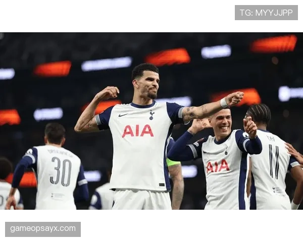 伯恩利冲击英超前四,赛季走势引人关注 伯恩利冲击英超前四,赛季走势引人关注